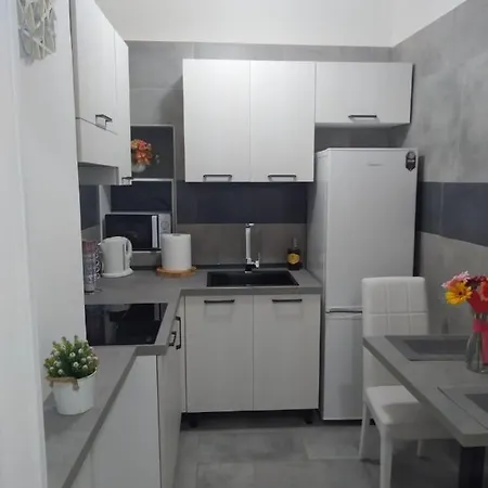 Marika House * Torre Annunziata